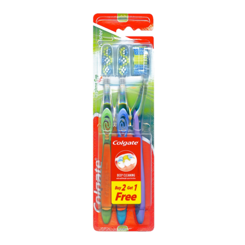 Colgate Twister Deep Cleaning Manual Toothbrush with Cover Assorted, 3 Pieces (2+1 Free)