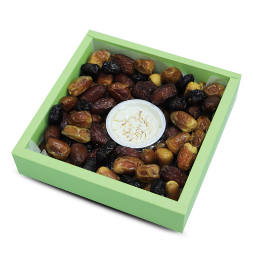 Organic Mixed Dates Box with Cream and saffron