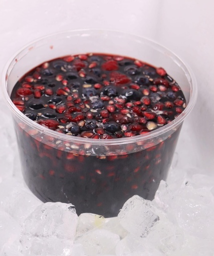 Mix Berry With Pomegranate Salad 